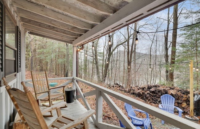 Little Gray Cabin 2 Bedroom Home by RedAwning - Foto 36