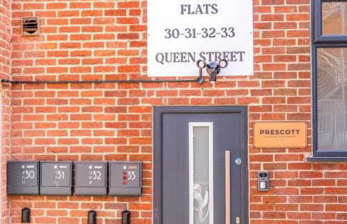 Queen Apartment - High Spec - En-Suites - 7 Guests - Foto 16