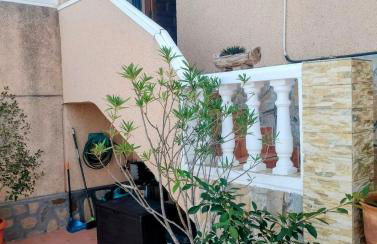 Sea-view hill house - Photo 23