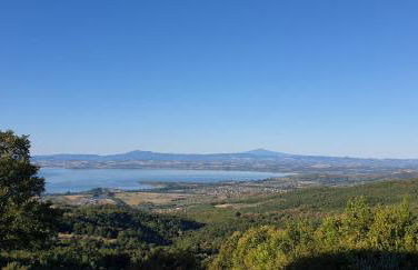 Moderne Villa mit atemberaubendem Seeblick - Photo 25