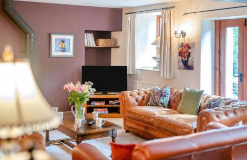 3 Bed in Hawes oc-r33123 - Photo 1