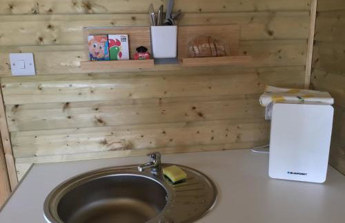 The Pigsty - Photo 23