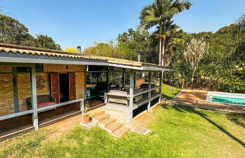 Casa térrea de alto padrão com piscina e cozinha de cinema na Granja Viana - Foto 44