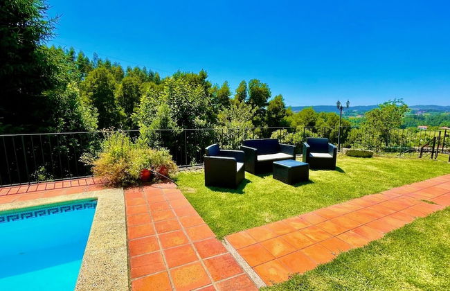 Stunning Villa Portugal Private Pool Diving Board - Photo 2