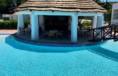 Beautiful apartment for rent in Quinta do Lago with excellent resort facilities close to lake and beach. - Foto 1