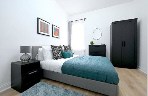 Bright & Large 3 Bed Flat in London - Foto 12