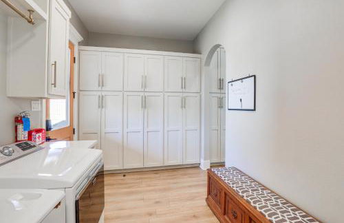 Walk to Shops and Winery! Stylish Dtwn Ovilla Home - Foto 21