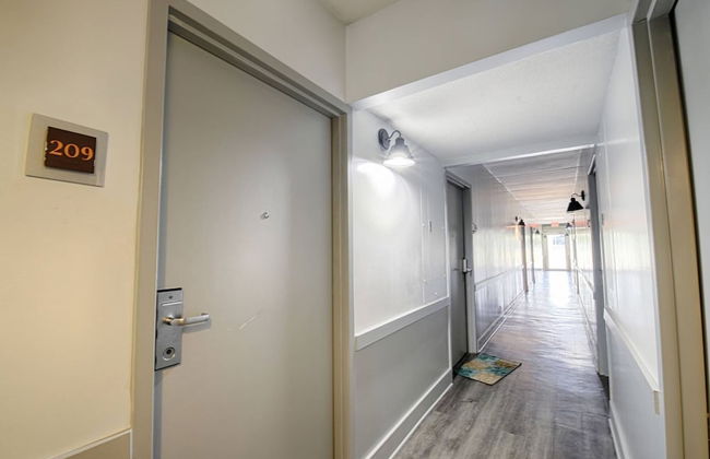 209 Little Harbor Inn - Photo 41