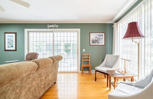 Berkshire Vacation Home in Lee - Pool is Open! - Foto 11