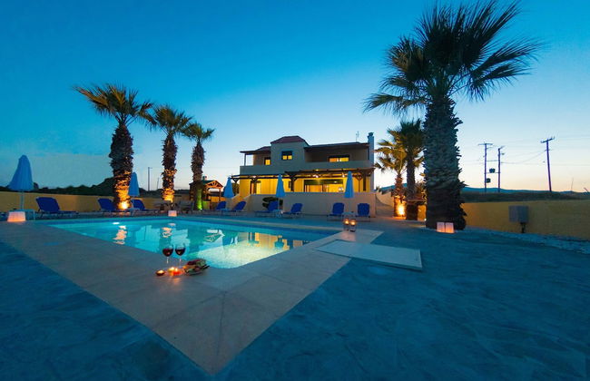 Blue Asteri Villa - Photo 1