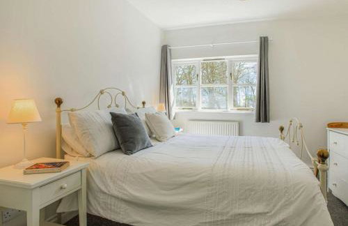 3 Bed in Lyme Regis oc-61809 - Photo 10