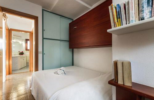 The houses of rising sun with a stunning sea view - Foto 26