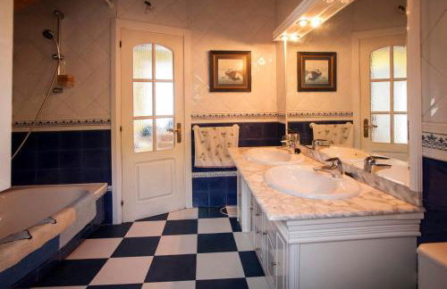 Robayera Family Beach Home - Foto 40