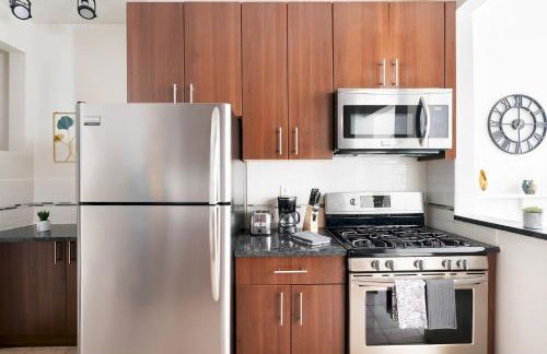 Contemporary 1 Bedroom Apartment in NYC - Foto 13