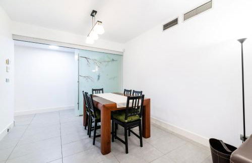 tuGuest Avd Investigacion City Center Apartment - Foto 37