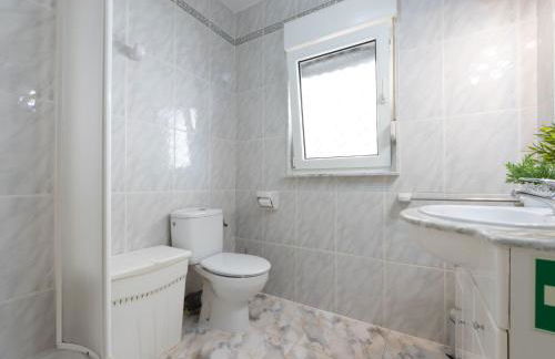 Apartment Escudos-4 by Interhome - Photo 29