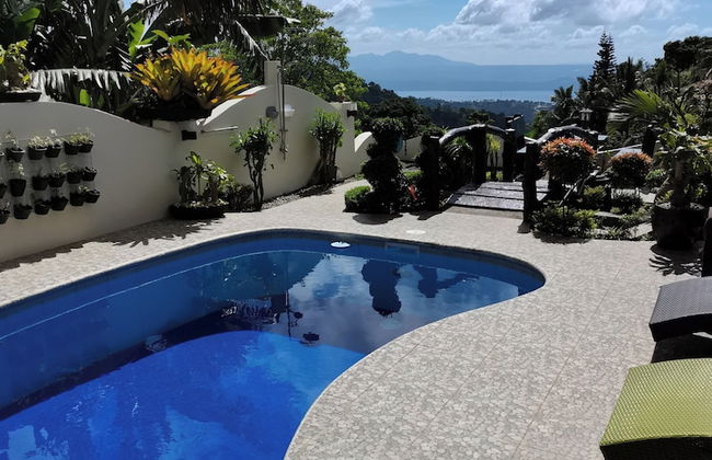 Avana Hills Tagaytay - Foto 28