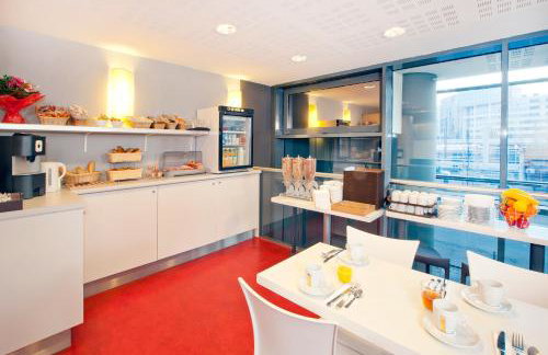Séjours & Affaires Lille Europe - Foto 44