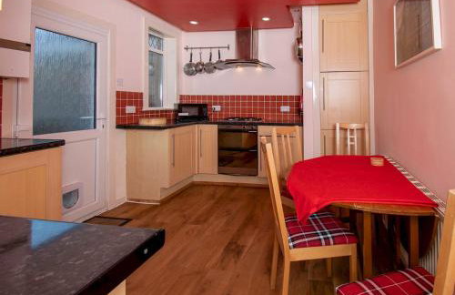 Private Entrance GF 2 bed flat near Renfrew Centre - Pass the Keys - Foto 5