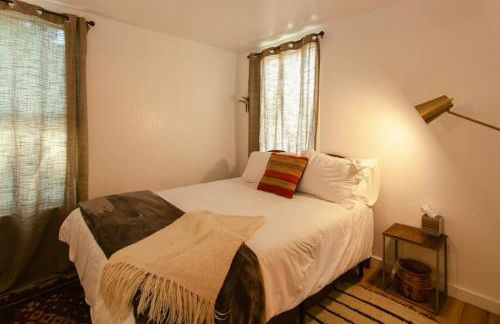 Classic & Cozy Apartments - Parking & Close to DW - Foto 31