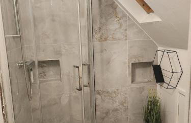 ADULT ONLY relax escape apartment hottub - Foto 12