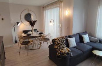 Arty Appart - Eurexpo - Parking box privé - Balcon - Sauna en option - Foto 4