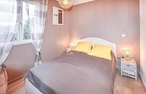 Lovely Home In Mane With House A Panoramic View - Foto 15