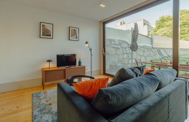 Legacy Oporto Premium Apartment B by Vacationy - Photo 59