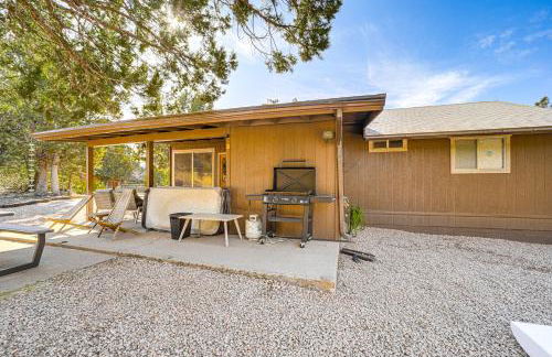 Peaceful Strawberry Cabin Fire Pit and Hot Tub - Foto 21