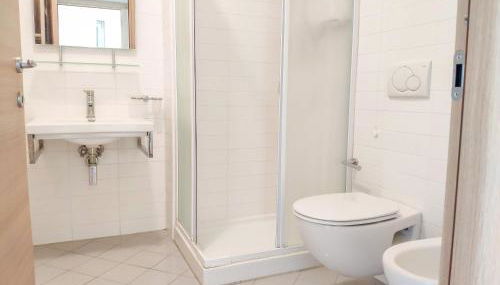 Homiday - Cerrano Park Resort - Foto 2, Shower