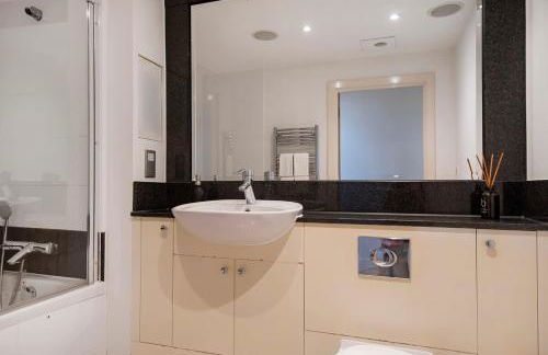 Charming 2 bed Thames view - Foto 22