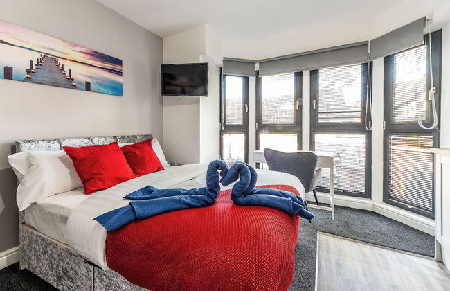 Stay Sleep Rest- Derby Road - Photo 6