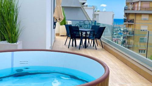 GEA SEAVIEW APARTMENT - Bright Top-Floor Gem in central Nettuno, Steps from the Station - Foto 4