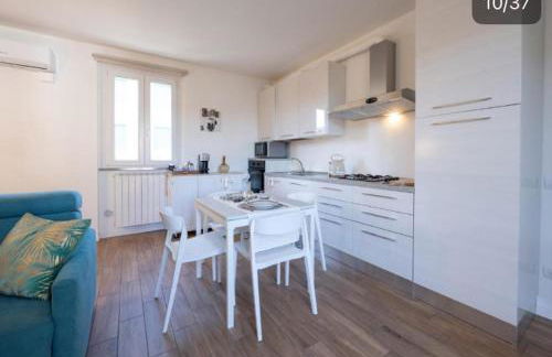 Lora rose suite ,free parking, self check in,2 - Foto 16