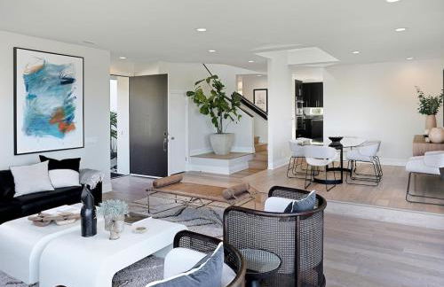 Grandview Getaway, Luxury 4BR, Ocean View, Fire Pit - Foto 16