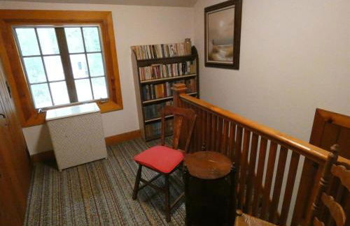 Classic Lake Home on Torch Lake - Foto 10