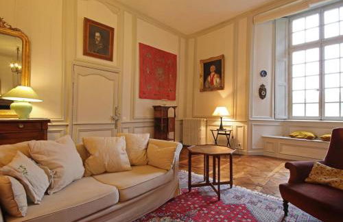 Demeure historique dans un château avec jardin et connexion WIFI - FR-1-497-13 - Foto 6