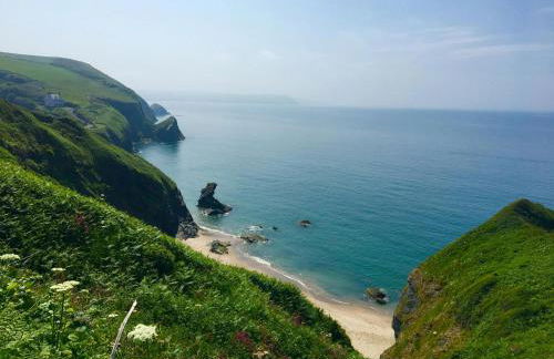 Castell Cwtch Llangrannog - Photo 24