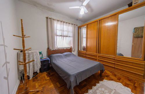 Apto 2 Quarto com Ar Condicionado em Vila Mathias - Foto 3