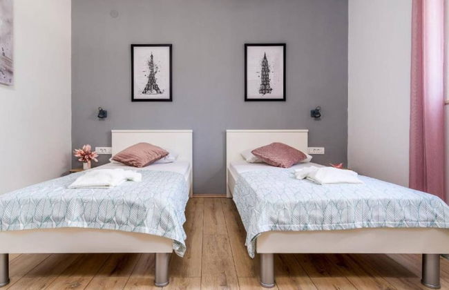 Tranquil Oasis Holiday Home Primorski Dolac With Pool - Foto 4