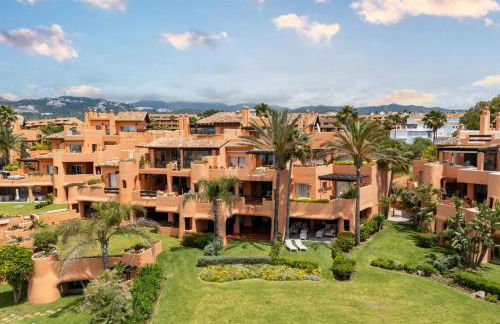 Exclusive 1 line Beach Apartment in Marbella with Panoramic Views - Foto 44