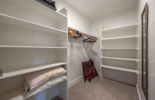 Evergreen Retreat AB 30 Night Minimum home - Foto 23