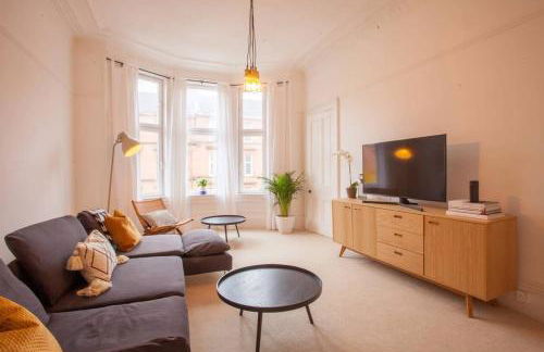 Stunning 2 bed property in heart of West End - Foto 1