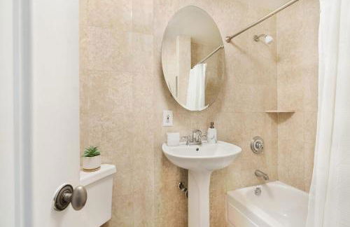 73-308 New 1BR 1Bth UWS Doorman Gym - Foto 14