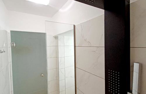 Brand New Studio 3 - Foto 31