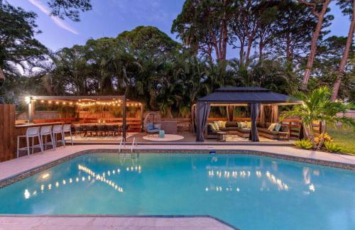 Tropical Oasis, 5 Mins to Beach - Foto 55