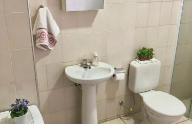 Apartamentos até 6 pessoas - 3 quartos com suíte e garagem, completo - Photo 50