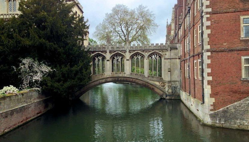 Oxford & Cambridge Day Trip - Photo 3