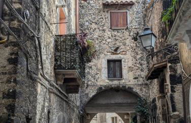 Charming Mountain Retreat in Pacentro, Italy - Foto 2