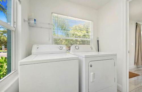 Cozy West Palm Beach Home l 10min to Municipal Beach and more! - Foto 9